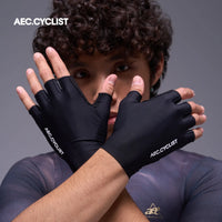 AEC Spring Summer Universal Half Finger Road Cycling Gloves Black White Breathable Shock-Absorbing