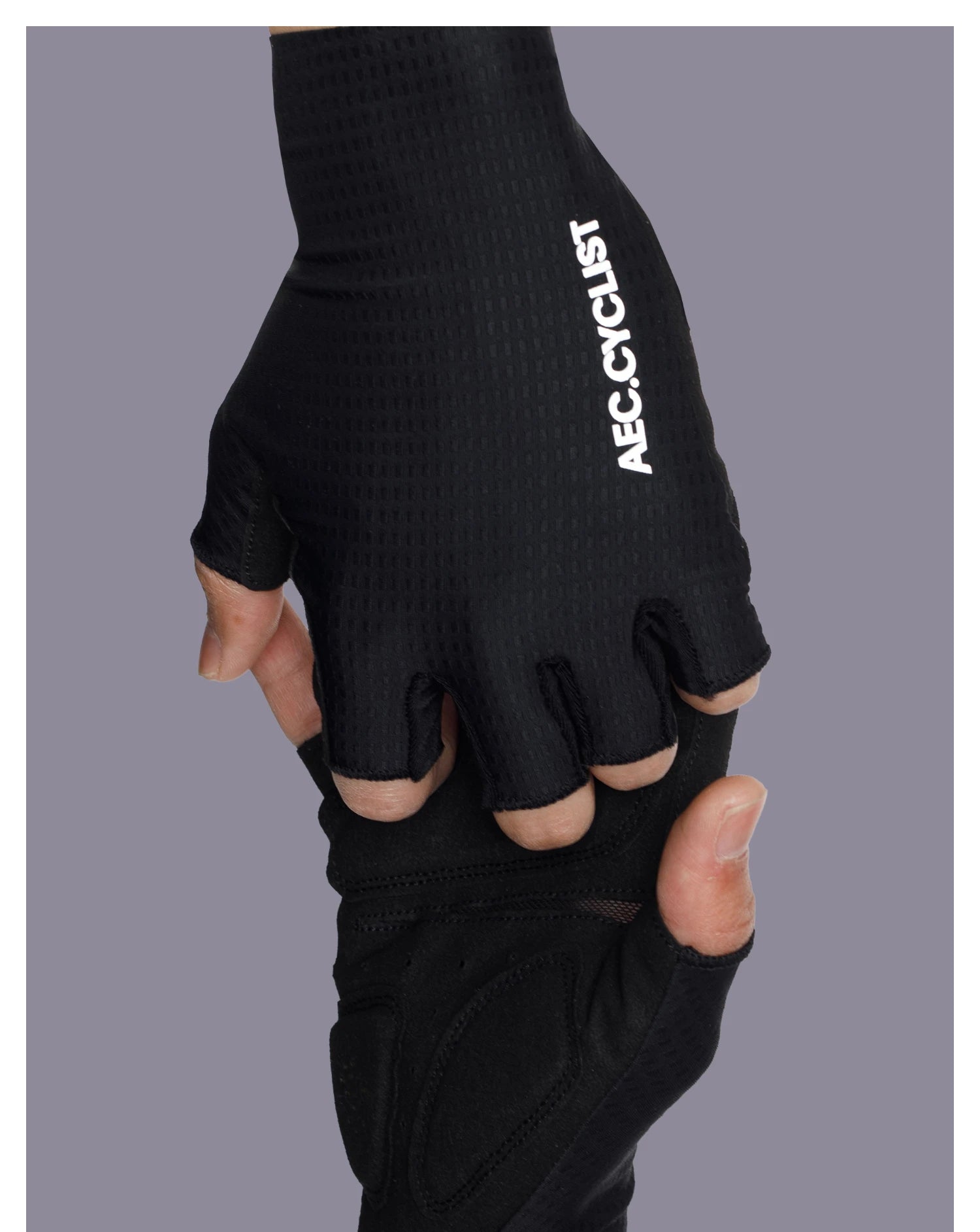 AEC Spring Summer Universal Half Finger Road Cycling Gloves Black White Breathable Shock-Absorbing